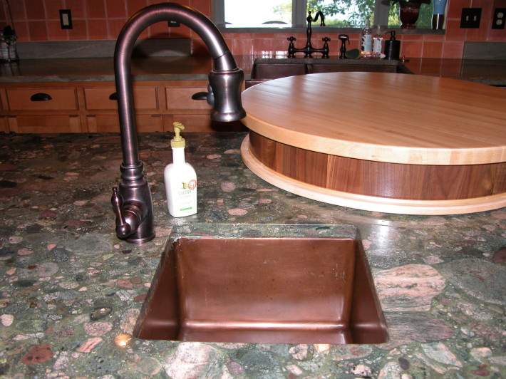 2560×1920 Regan kitchen sink