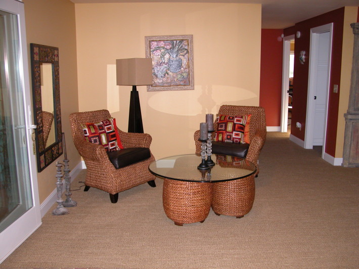 2560×1920 Regan lower level seating